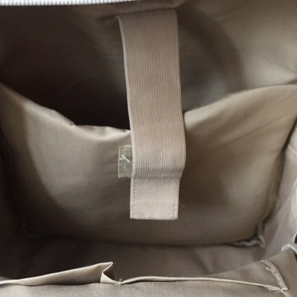 Backpack - Picture 7 of 9